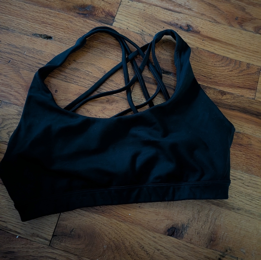 Victoria's Secret‎ Black Strappy Sports Bra